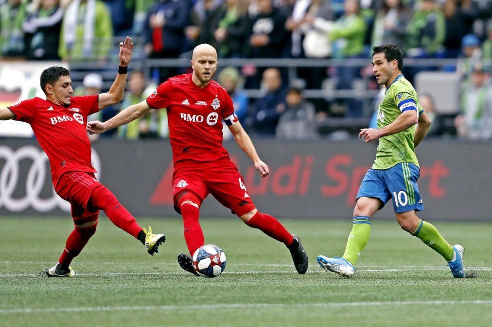 La organizaci&oacute;n de la Major League Soccer inform&oacute; que 24 integrantes de franquicias que integran el torneo dieron positivo de covid-19.