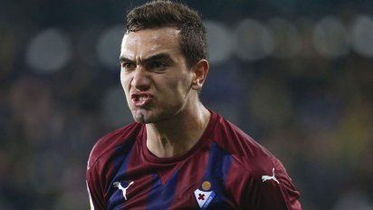 Gonzalo Escalante no renovó con el Eibar y será jugador de la Lazio