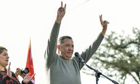 DElía prosiguió este domingo su embestida contra la vicepresidenta Cristina Kirchner. DElía prosiguió este domingo su embestida contra la vicepresidenta Cristina Kirchner.