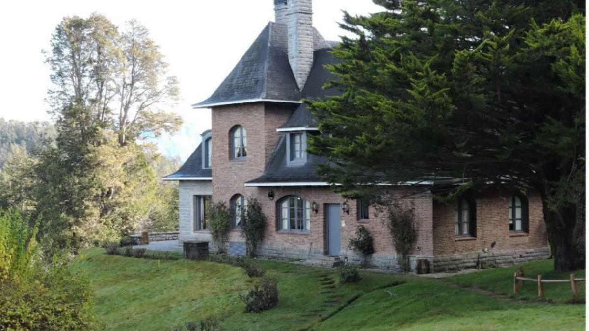 Residencia El Messidor, un misterioso castillo de la Patagonia. Residencia El Messidor, un misterioso castillo de la Patagonia.
