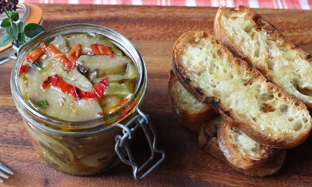 Cómo hacer berenjenas al escabeche: la receta para prepararlas en casa Cómo hacer berenjenas al escabeche: la receta para prepararlas en casa