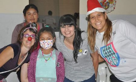 reparte barbijos para ninos con cancer y la aduana le retuvo un envio reparte barbijos para ninos con cancer y la aduana le retuvo un envio