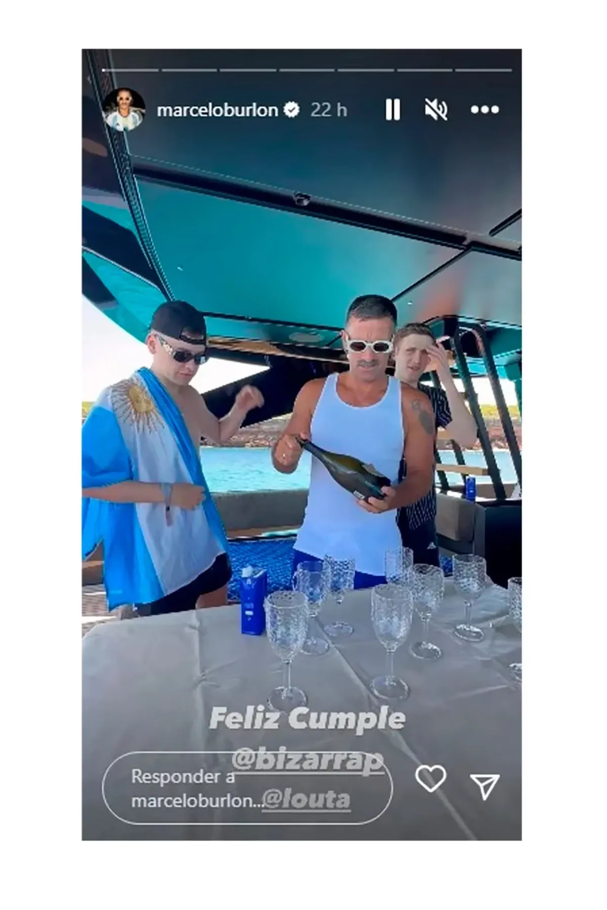 Bizarrap cumplió 25 años y los festejó en un yate en Ibiza. Bizarrap cumplió 25 años y los festejó en un yate en Ibiza.