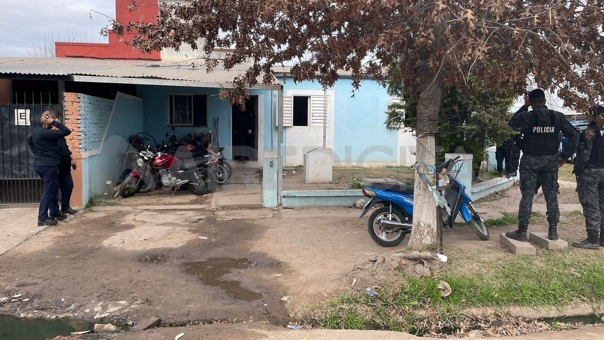 Uno de los fallecidos se encontraba en la Subcomisaría 14 desde el sábado. El otro, desde el jueves de la semana pasada.