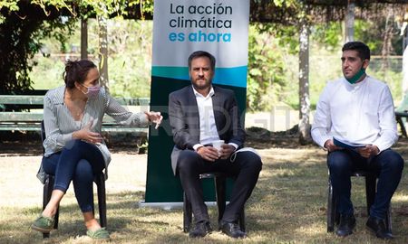 El ministro de Ambiente de Nación visitó la Granja La Esmeralda este lunes. El ministro de Ambiente de Nación visitó la Granja La Esmeralda este lunes.