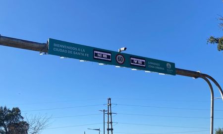 Uno de los lectores del anillo digital está instalado en la ruta 168, en el ingreso a la ciudad de Santa Fe. Uno de los lectores del anillo digital está instalado en la ruta 168, en el ingreso a la ciudad de Santa Fe.