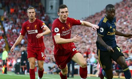 En Londres, el campeón Liverpool enfrenta al difícil Arsenal. En Londres, el campeón Liverpool enfrenta al difícil Arsenal.