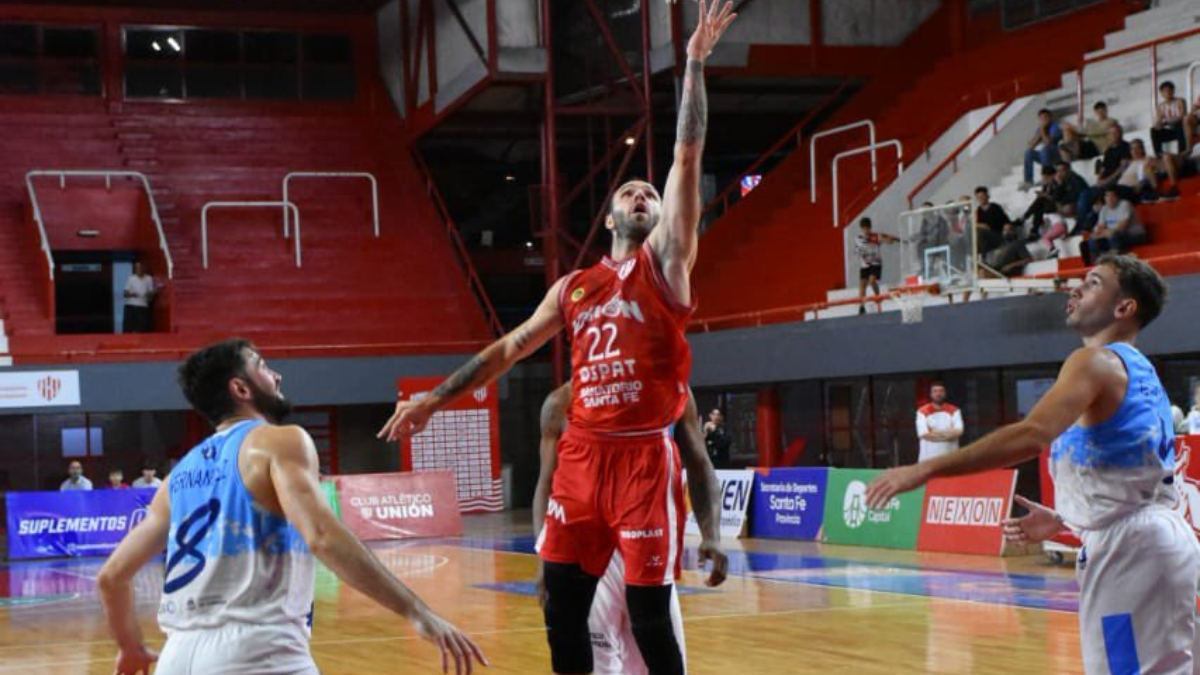 Gran triunfo de Unión en Liga Nacional con un momento especial para un jugador de U15. Foto: Club Unión.