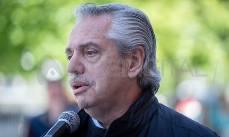 Alberto Fernández escribió un mensaje tras la victoria de Javier Milei en el balotaje 2023. Alberto Fernández escribió un mensaje tras la victoria de Javier Milei en el balotaje 2023.