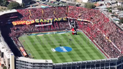 El tremendo recibimiento de los hinchas de Colón en el clásico ante Unión