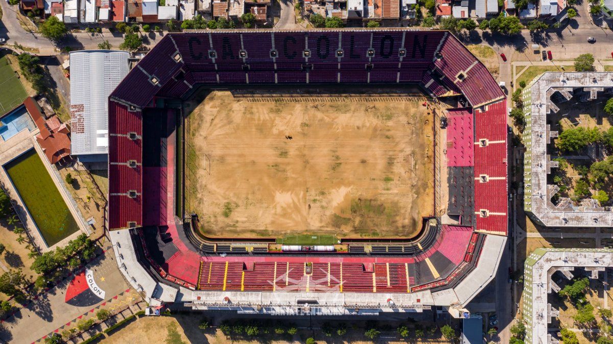 Así lucen las obras en el estadio del Club Atlético Colón. Foto: @santafeendrone