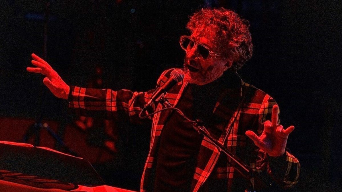 Fito Páez enfrentó silbidos de su público.