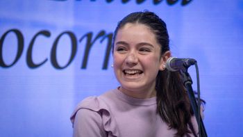 Emilia Sottocorno, la promesa del folclore santafesino que comparte escenario con los más grandes