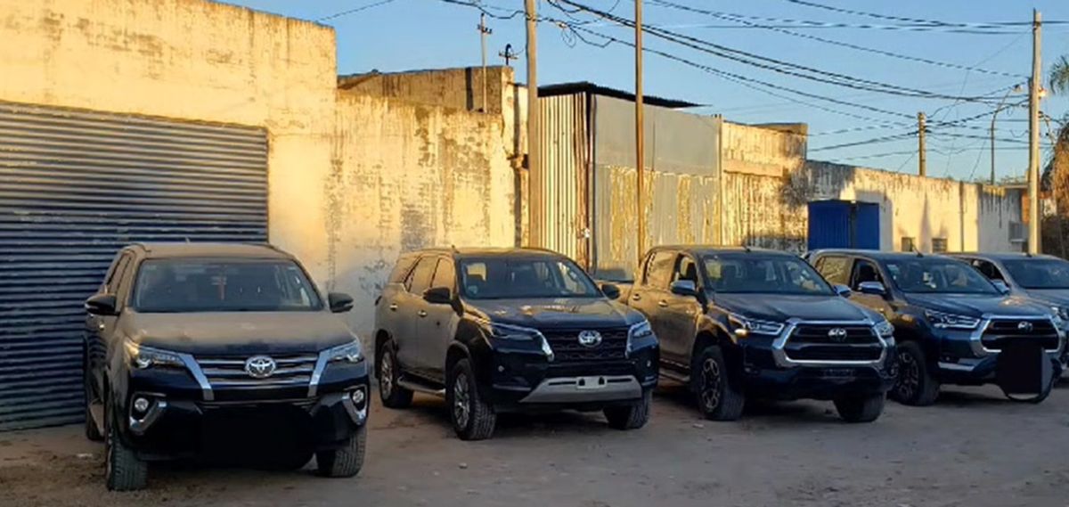 Todas las camionetas tenían pedidos de secuestros activos por distintos robos. Todas las camionetas tenían pedidos de secuestros activos por distintos robos.