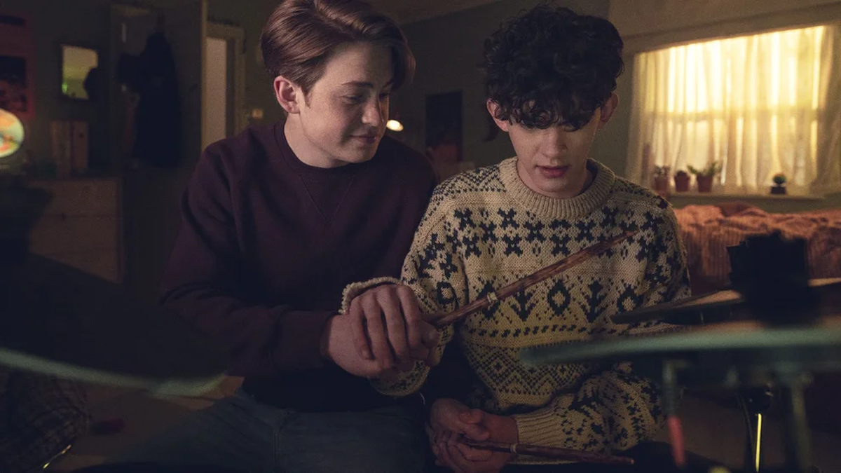 Kit Connor como Nick y Joe Locke como Charlie en la esperada serie basada en el webtoon de Alice Oseman. (Netflix)