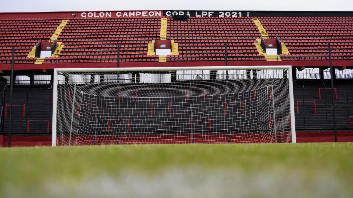 Estadio de Colón. Estadio de Colón.