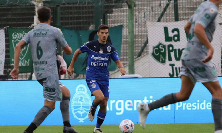 Gimnasia no pudo ganar en Junín y complicó seriamente sus chances de clasificación. Gimnasia no pudo ganar en Junín y complicó seriamente sus chances de clasificación.