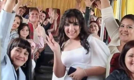 No podía pagar el cumple de 15 de su hija, pero Andy Kusnetzoff le consiguió todo gratis: así fue la increíble fiesta No podía pagar el cumple de 15 de su hija, pero Andy Kusnetzoff le consiguió todo gratis: así fue la increíble fiesta