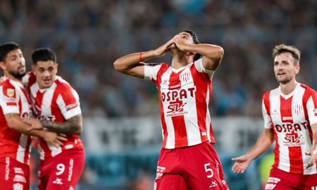 Unión despidió a Joaquín Mosqueira y Talleres le dio una bienvenida a pura cumbia: Bienvenido! Unión despidió a Joaquín Mosqueira y Talleres le dio una bienvenida a pura cumbia: Bienvenido!