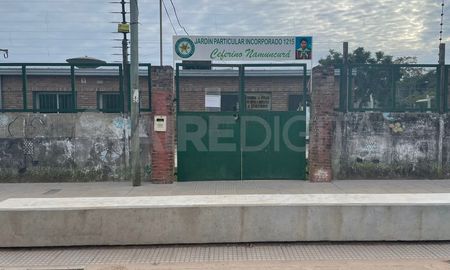La causa se inició a partir de la denuncia de padres que acusaron a un docente de abusar de alumnas que asistían a sus clases de gimnasia. La causa se inició a partir de la denuncia de padres que acusaron a un docente de abusar de alumnas que asistían a sus clases de gimnasia.