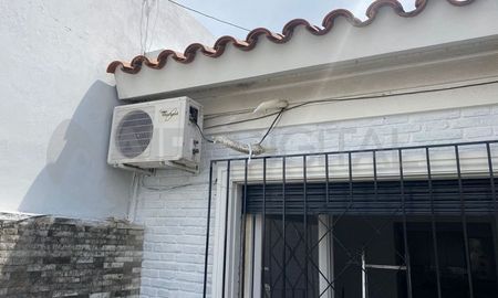 Ola de robos en el barrio Mariano Comas: se llevaron los caños de un aire acondicionado Ola de robos en el barrio Mariano Comas: se llevaron los caños de un aire acondicionado
