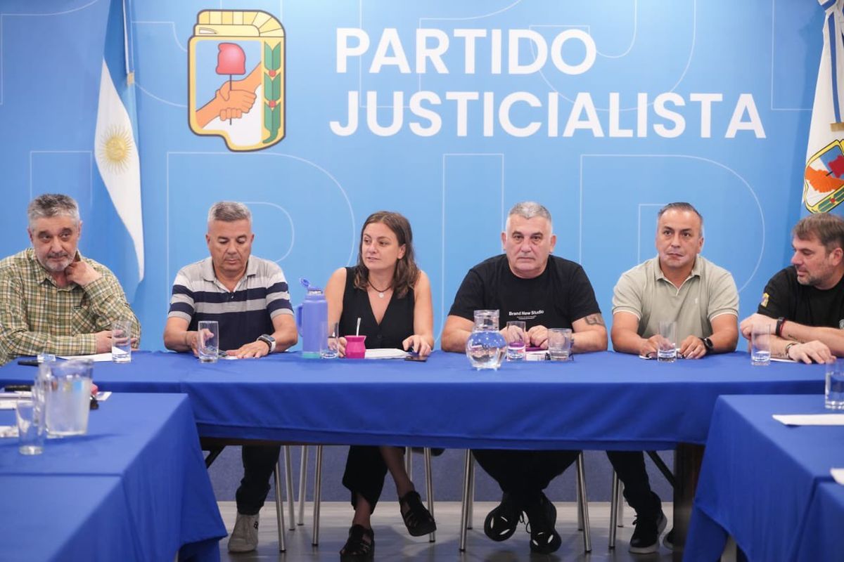 El Partido Justicialista (PJ) sostuvo que la reforma laboral que impulsa el Gobierno nacional “es parte del pliego de condiciones del FMI” que busca “consolidar un modelo de precarización donde los trabajadores seguirán retrocediendo”.