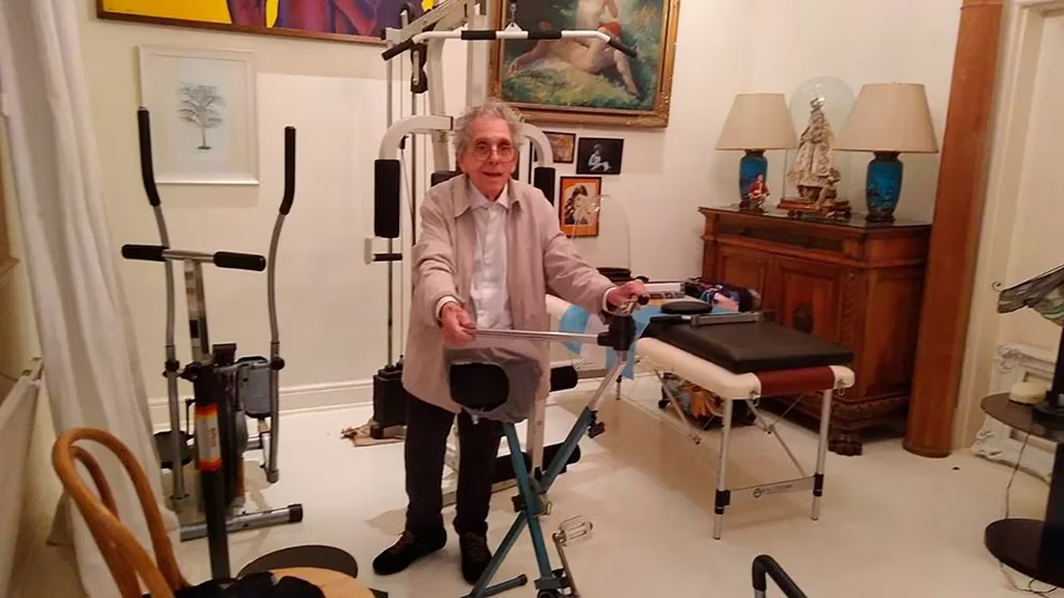 Antonio Gasalla tiene un gimnasio en su departamento.