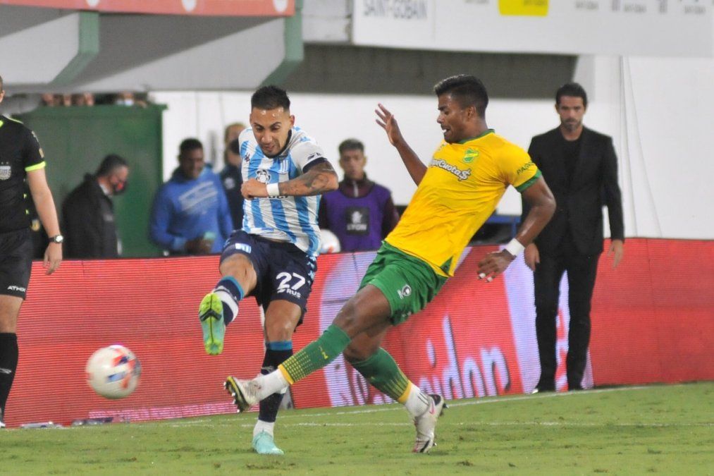 Copa de la Liga Profesional: Racing repartió puntos con Defensa y Justicia