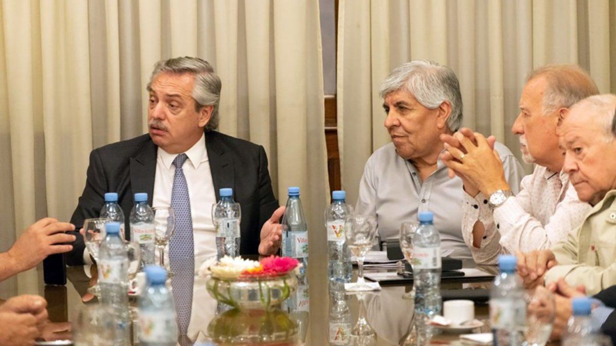 Alberto Fernández y Hugo Moyano se reunieron para limar asperezas