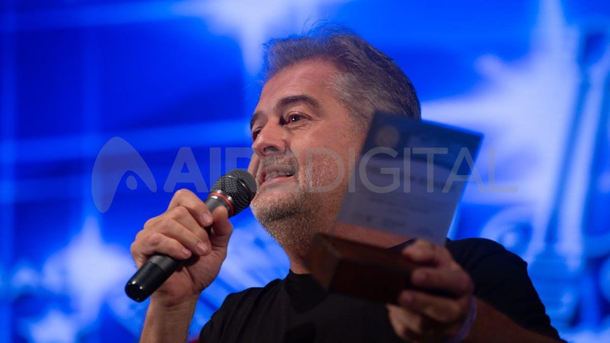 El senador Roberto Mirabella estuvo en el cierre de la Fiesta Nacional de la Cumbia Santafesina.