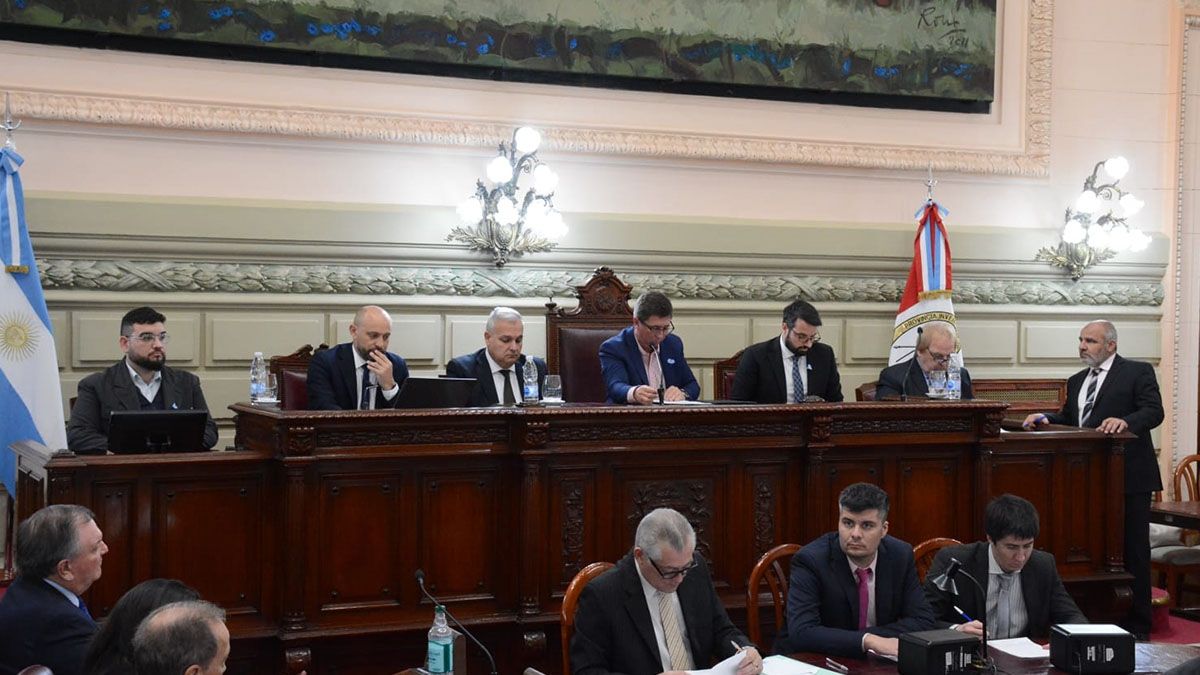 Desde la Legislatura de Santa Fe, Cristina Ferraro fue investigada y suspendida durante cinco meses en sus funciones.