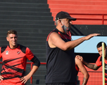 Iván Delfino sería el nuevo entrenador de Colón. Iván Delfino sería el nuevo entrenador de Colón.