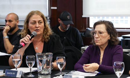 La ministra de Salud, Silvia Ciancio lanzó duras críticas a Nación por el desfinanciamiento y la faltante de vacunas. La ministra de Salud, Silvia Ciancio lanzó duras críticas a Nación por el desfinanciamiento y la faltante de vacunas.