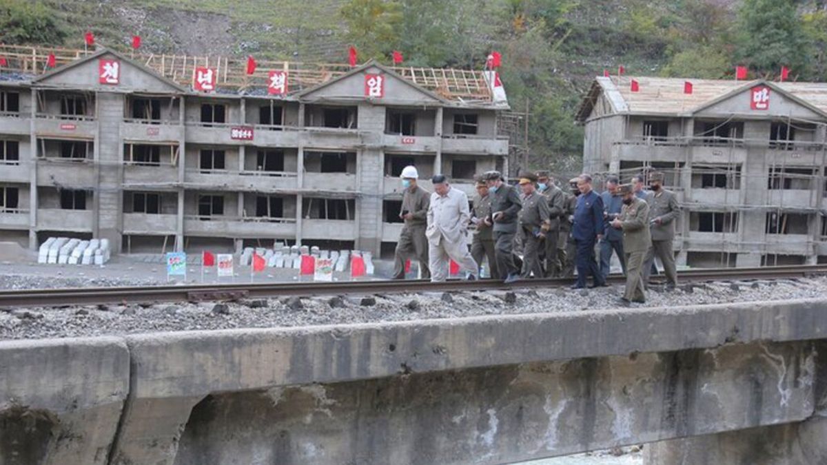 Denuncian que muchas personas murieron abandonadas por coronavirus en Corea del Norte.