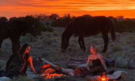 La película explora temas como el empoderamiento femenino, la amistad y el amor. La película explora temas como el empoderamiento femenino, la amistad y el amor.