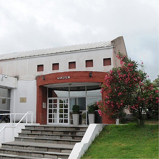 Separaron del cargo a un profesor de la universidad acusado de acosos, abusos y violencia de género