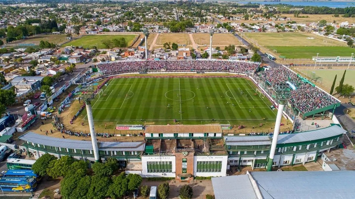 Unión y Gimnasia de Mendoza se medirán por Copa Argentina en el estadio Eva Perón de Junín. Unión y Gimnasia de Mendoza se medirán por Copa Argentina en el estadio Eva Perón de Junín.