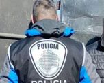 Detuvieron en la cancha de Barracas Central a un prófugo que mató a un hombre clavándole un hierro en el ojo. Detuvieron en la cancha de Barracas Central a un prófugo que mató a un hombre clavándole un hierro en el ojo.