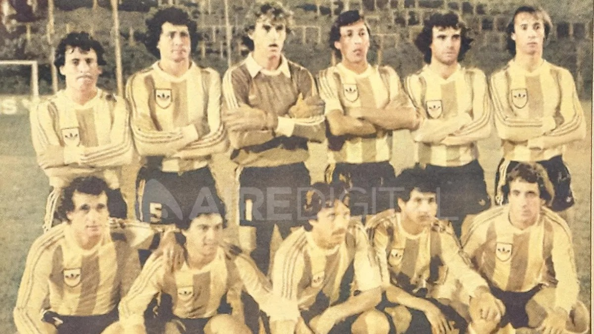 Unión está de luto: falleció Eduardo Sánchez, ex jugador Tatengue. Unión está de luto: falleció Eduardo Sánchez, ex jugador Tatengue.