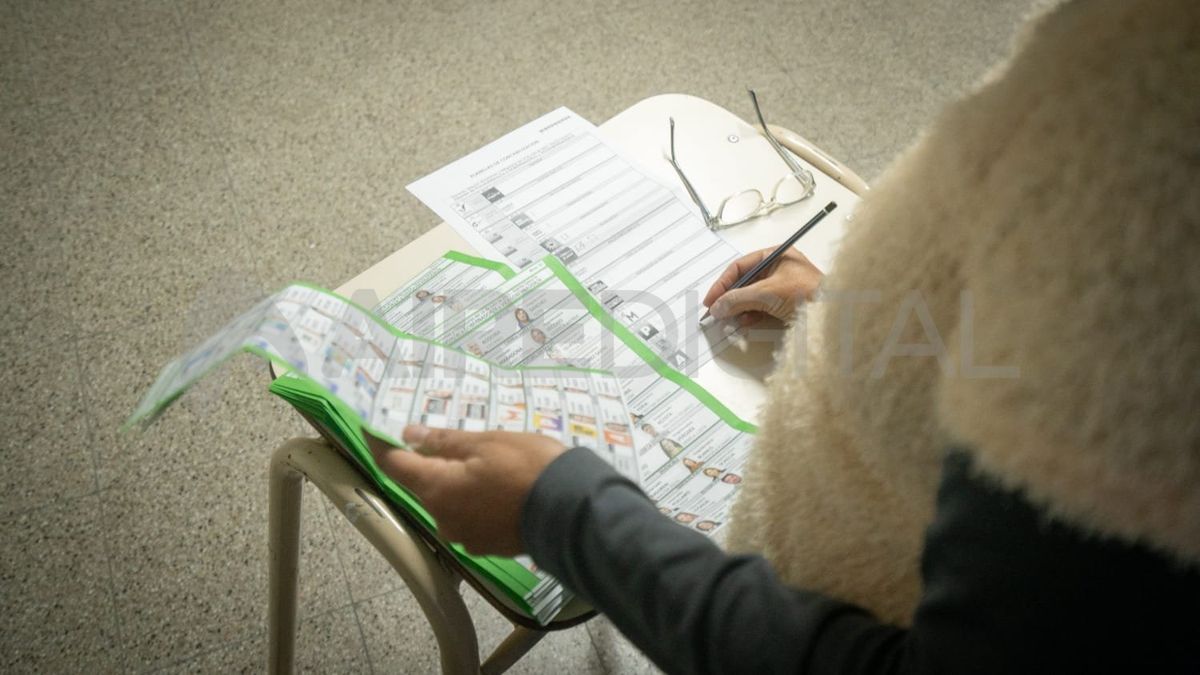 Se estima que el escrutinio será mucho más rápido que en las PASO del 16 de julio. Se estima que el escrutinio será mucho más rápido que en las PASO del 16 de julio.