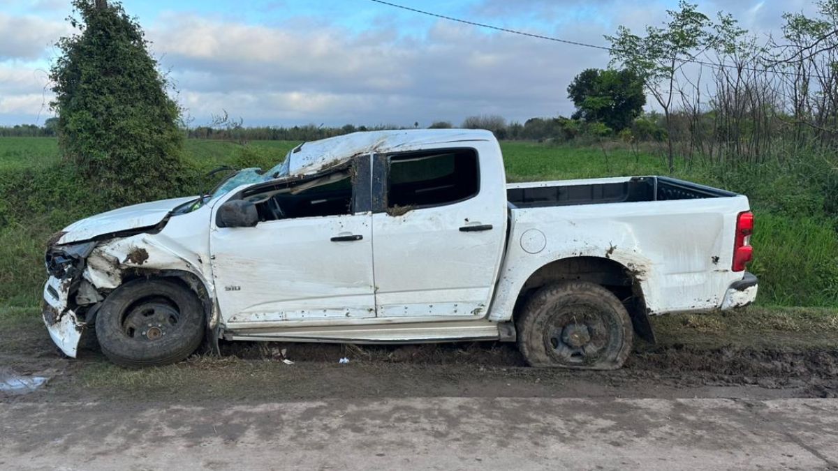 Así quedó la camioneta tras el accidente. Así quedó la camioneta tras el accidente.