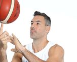Luis Scola, referente de la Selección Argentina de básquet, palpitó la previa al debut en los Juegos Olímpicos de Tokio. Luis Scola, referente de la Selección Argentina de básquet, palpitó la previa al debut en los Juegos Olímpicos de Tokio.