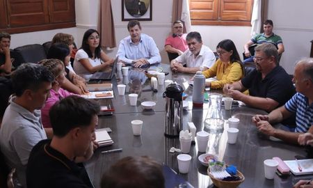 Ante la falta de acuerdo en la negociación, la federación confirmó un paro de 48 horas para el miércoles 11 y jueves 12 de marzo en los municipios y comunas de la provincia. Ante la falta de acuerdo en la negociación, la federación confirmó un paro de 48 horas para el miércoles 11 y jueves 12 de marzo en los municipios y comunas de la provincia.