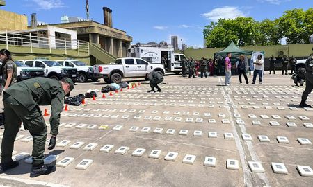 Los 956 kilos de cocaína secuestrados tras la detención del prófugo Brian Bilbao. Foto: PROCUNAR NEA Los 956 kilos de cocaína secuestrados tras la detención del prófugo Brian Bilbao. Foto: PROCUNAR NEA
