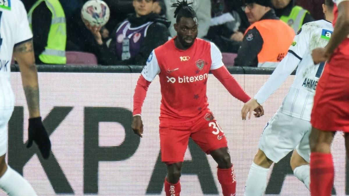 El paradero del jugador africano que pasó por Chelsea de la Premier League, y que actualmente era parte de la plantilla del Hatayspor de Turquía, es incierto.