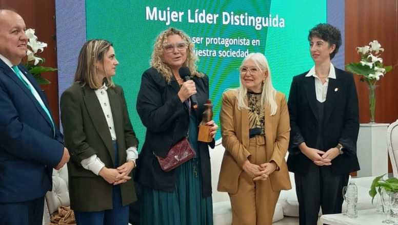 Mujer Líder Distinguida: reconocieron a la gerenta general del Grupo AIRE