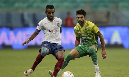 Defensa y Justicia recibe a Bahía para intentar avanzar las semifinales de la Copa Sudamericana. Defensa y Justicia recibe a Bahía para intentar avanzar las semifinales de la Copa Sudamericana.