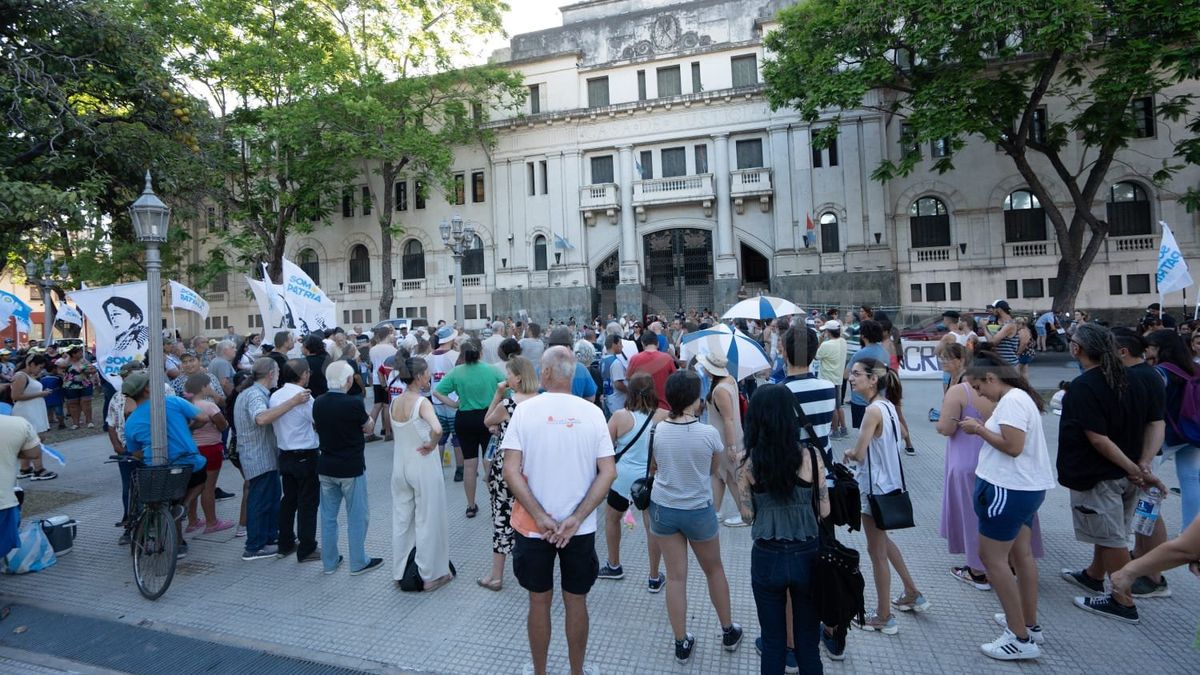 Santa Fe Se Manifest En Apoyo A Cristina Kirchner Tras La Condena Por