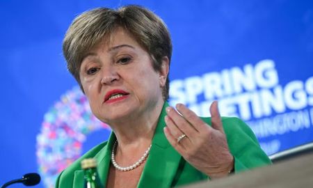 El FMIrecortó un punto porcentual la previsión de crecimiento para la Argentina en2025. El FMIrecortó un punto porcentual la previsión de crecimiento para la Argentina en2025.