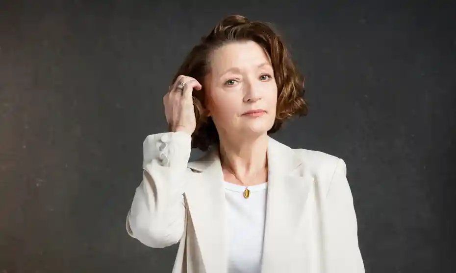 Lesley Manville será la Princesa Margaret.